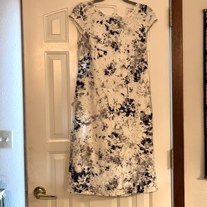 Liz Claiborne Sheath Dress  size 10 Fully lined